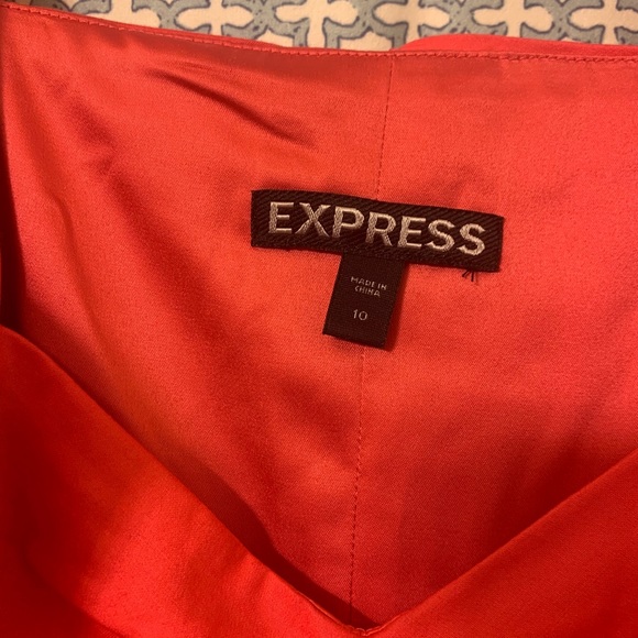 Red dress EXPRESS size 10 - Picture 2 of 4